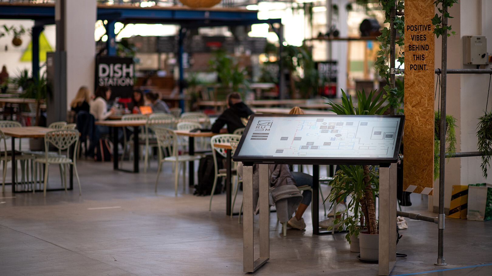 Freiruum PopupExperience Immensive multi-touch hardware